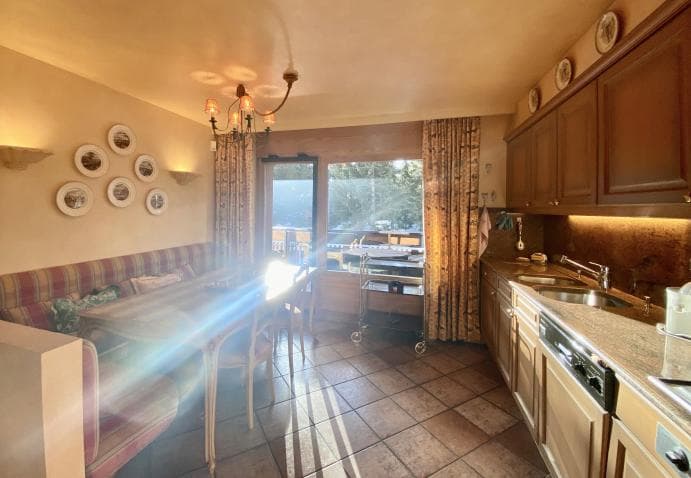 1749 – Appartement 5.5 pièces – 7700 CHF – 260 m²