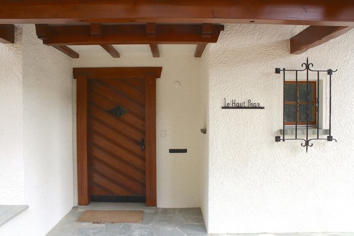 459 – Maison 8 pièces – 6090 CHF