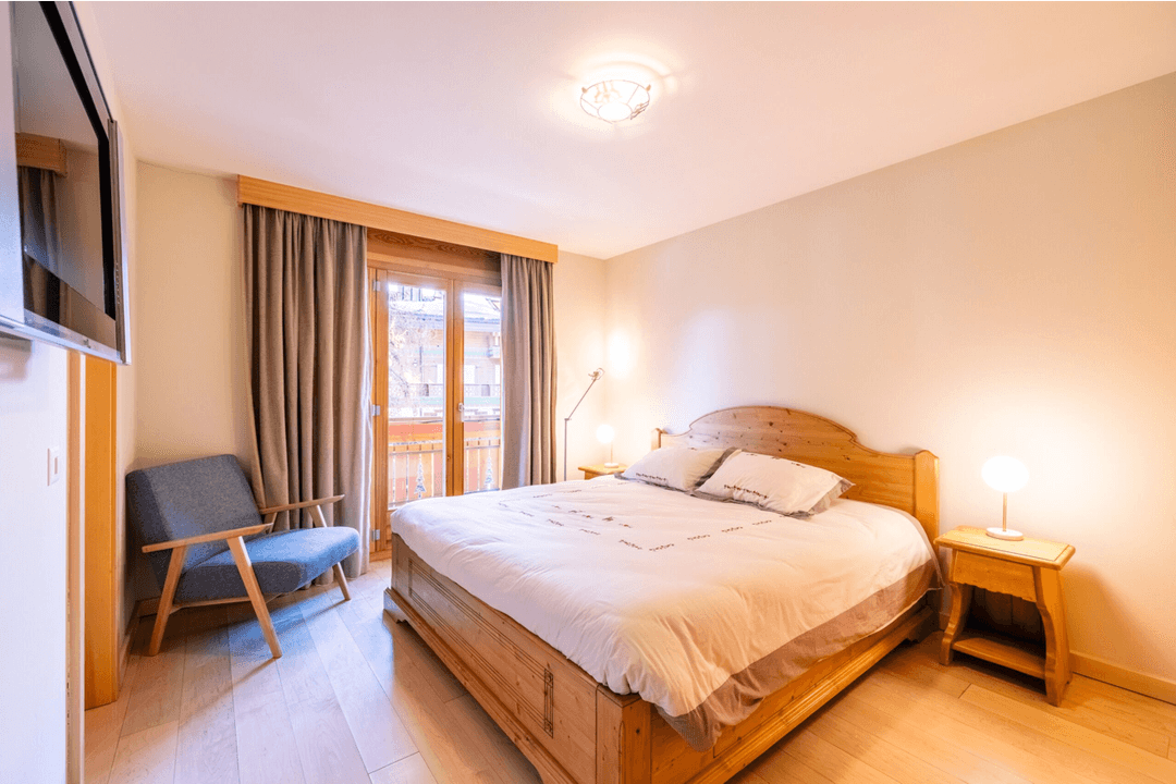 707 – Appartement 4.5 pièces – 2450000 CHF – 160 m²