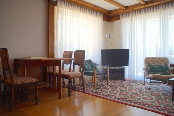 425 – Appartement 4 pièces – 2100 CHF