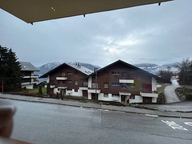 761 – Commerce  – 2500000CHF – 390m²