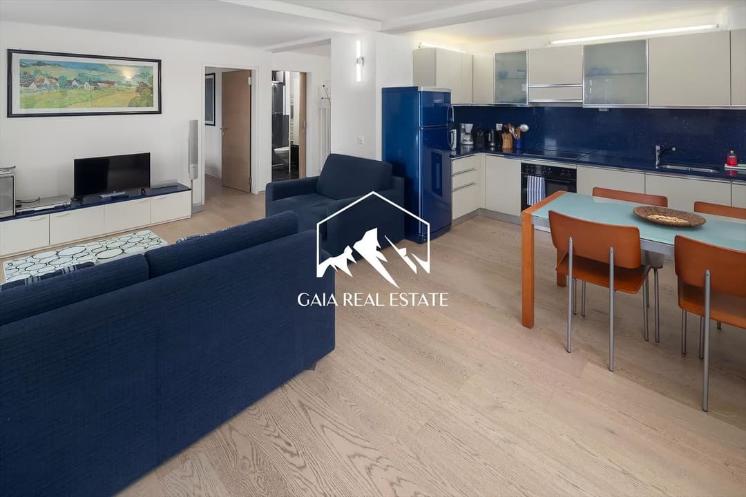 808 – Appartement 2.5 pièces – 650000 CHF – 54