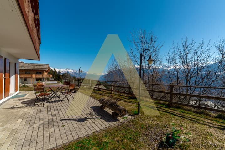 801 – Maison 5.5 pièces – 1780000 CHF – 120 m²