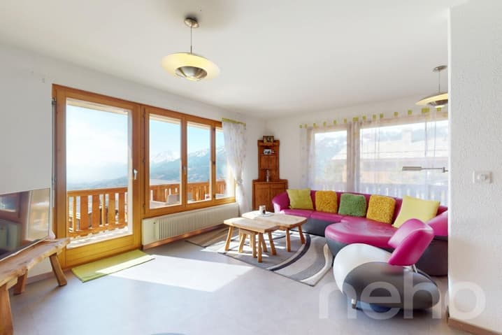 798 – Appartement 4.5 pièces – 840000 CHF – 130 m²