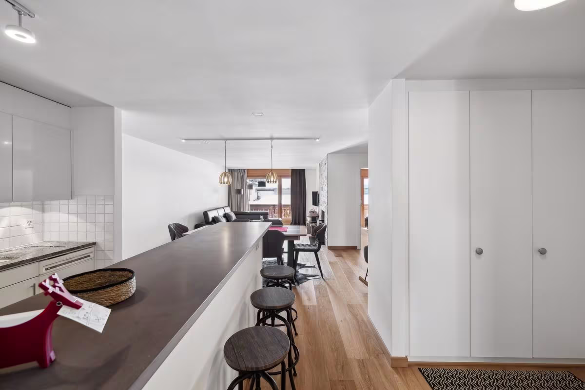 799 – Appartement 4.5 pièces – 1340000 CHF – 115 m²