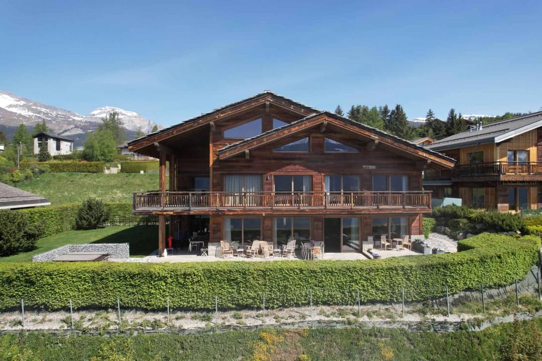 893 – Maison 8.5 pièces – 5900000 CHF – 369 m²