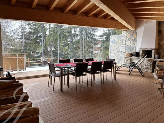 723 – Maison  – 5.5pièces  – 200 m²