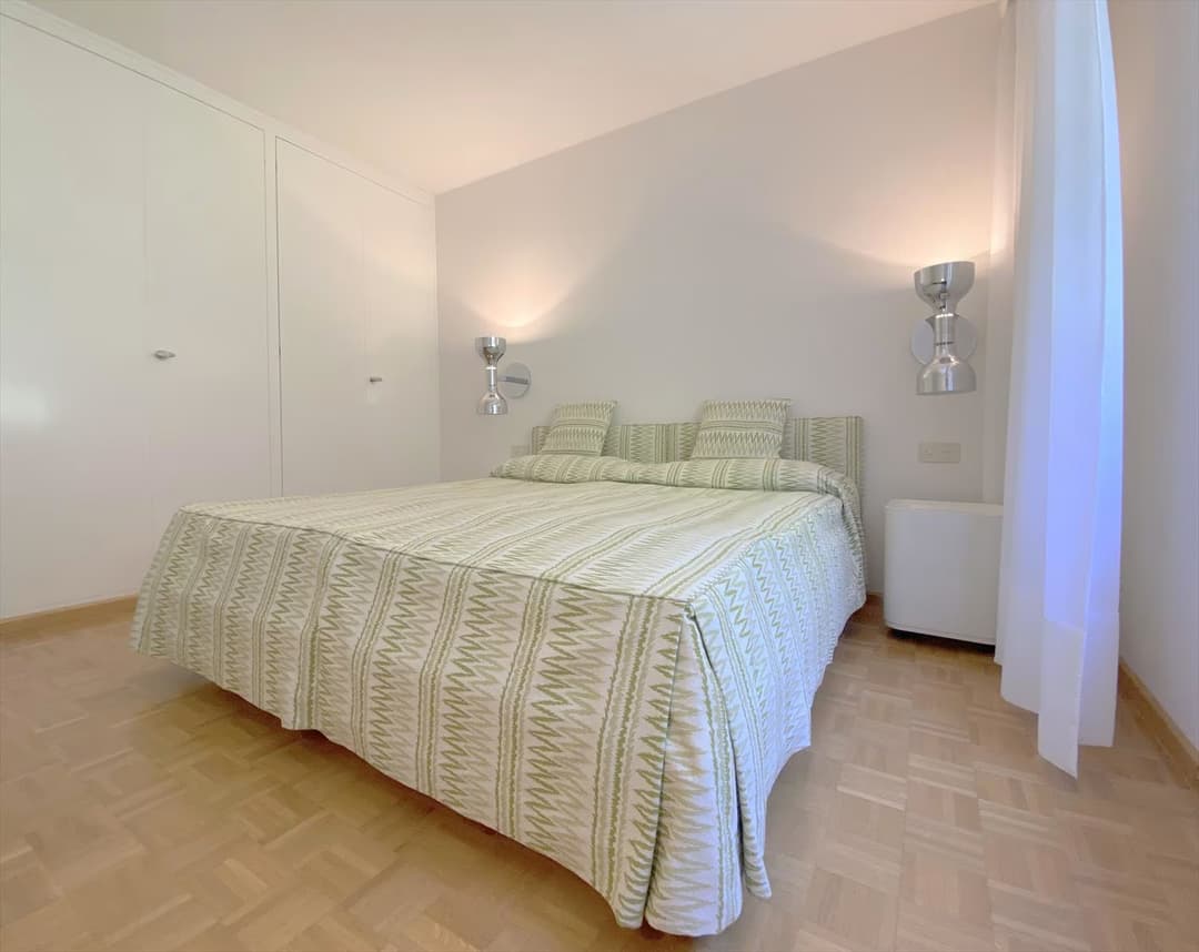 889 – Appartement 3.5 pièces – 895000CHF – 82m²