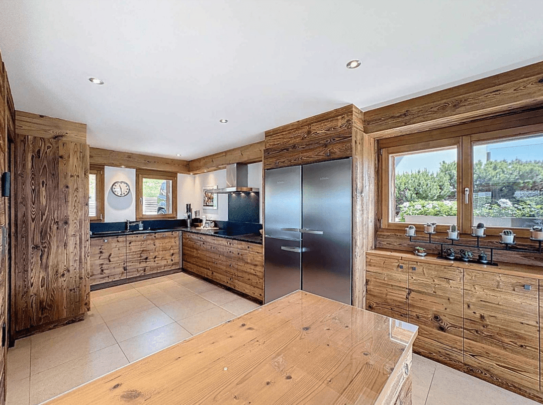 893 – Maison 8.5 pièces – 5900000 CHF – 369 m²
