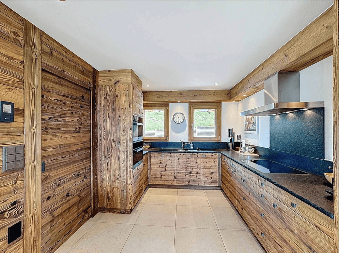 893 – Maison 8.5 pièces – 5900000 CHF – 369 m²