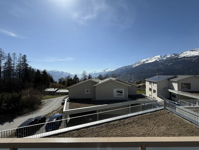 999 – Appartement 4.5 pièces – 925000CHF – 131m²