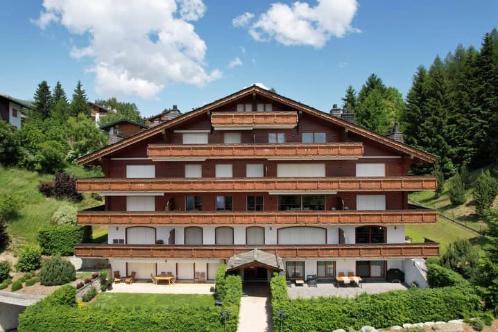 1051 – Appartement 4,5 pièces – 1160000CHF – 118m²