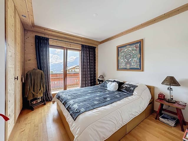 1051 – Appartement 4,5 pièces – 1160000CHF – 118m²