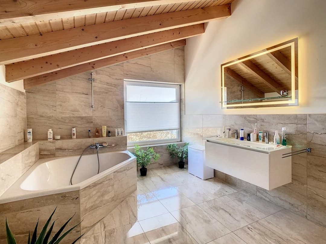 1014 – Maison 10 pièces – 2150000CHF – 257m²