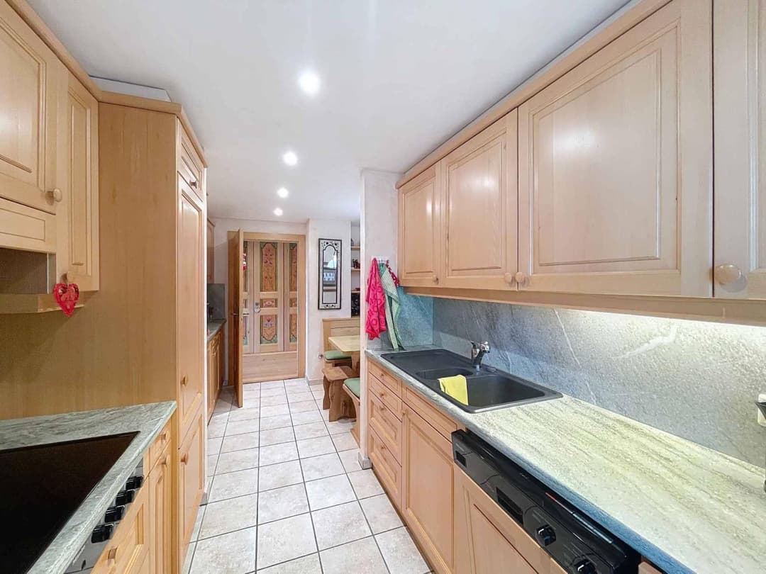 1057 – Appartement 4.5 pièces – 4380000CHF – 173.7m²