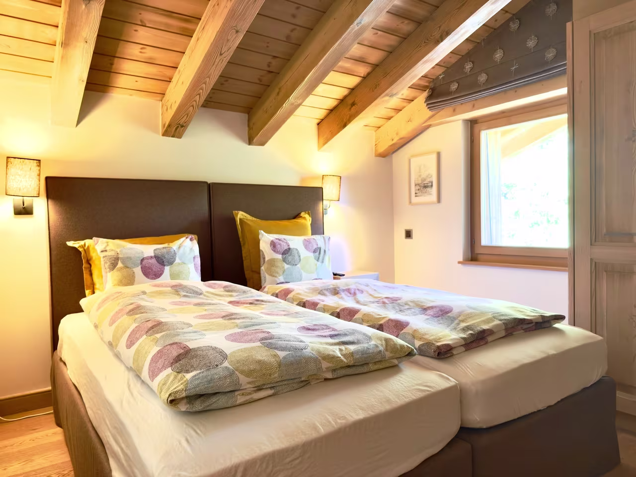 758 – Appartement  – 4pièces  – 4200CHF  – 200 m²