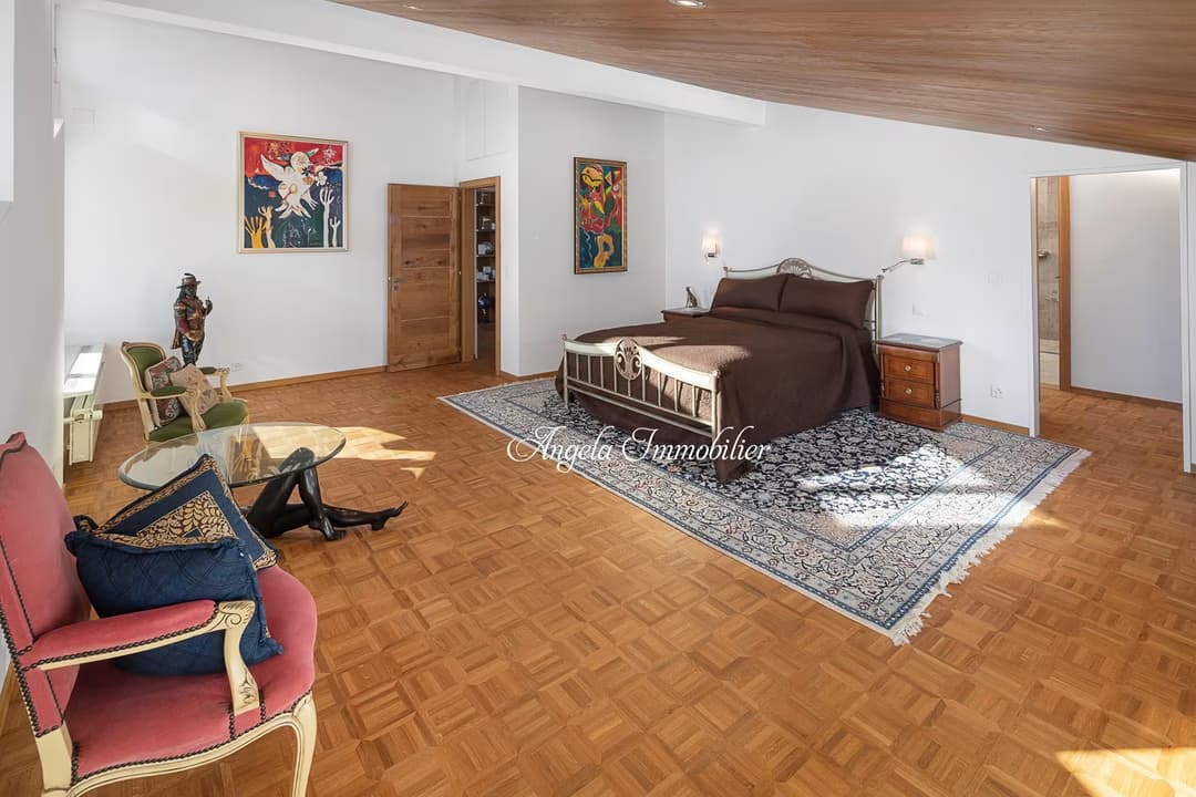 1018 -Maison – 5pièces – 4950000CHF  -300 m²