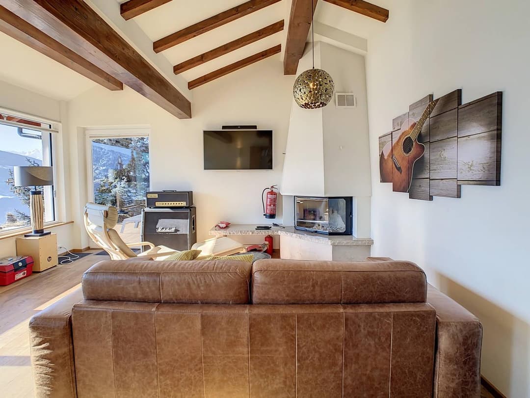 1014 – Maison 10 pièces – 2150000CHF – 257m²