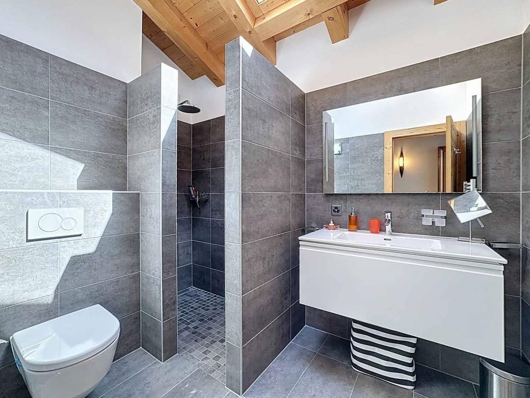 1054 – Maison 8.5 pièces – 5900000CHF -421m²