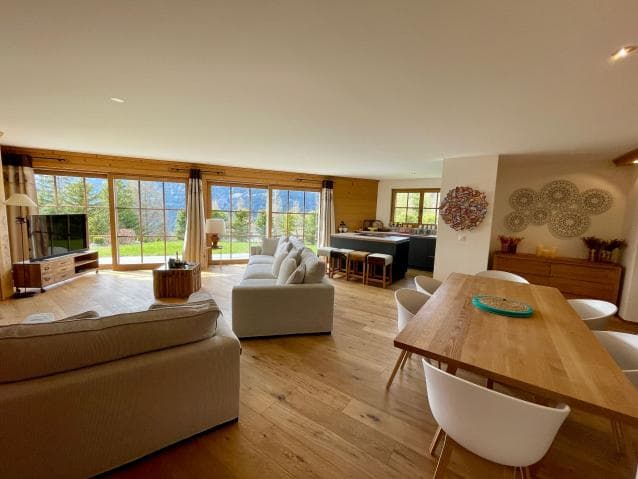1002 – Appartement 4.5 pièces – 2300000 CHF – 169 m²