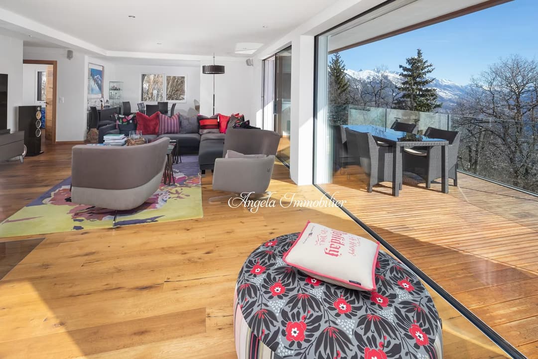 1018 -Maison – 5pièces – 4950000CHF  -300 m²