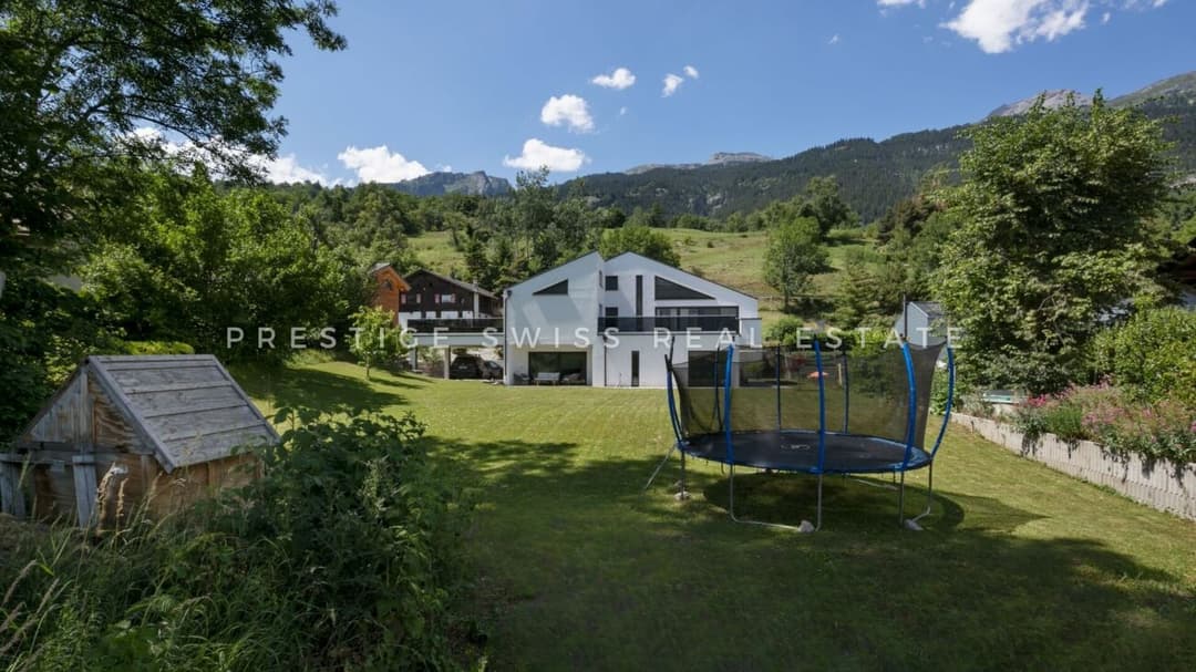 1067 –  Maison 6,5 pièces – 1395000CHF – 253m²