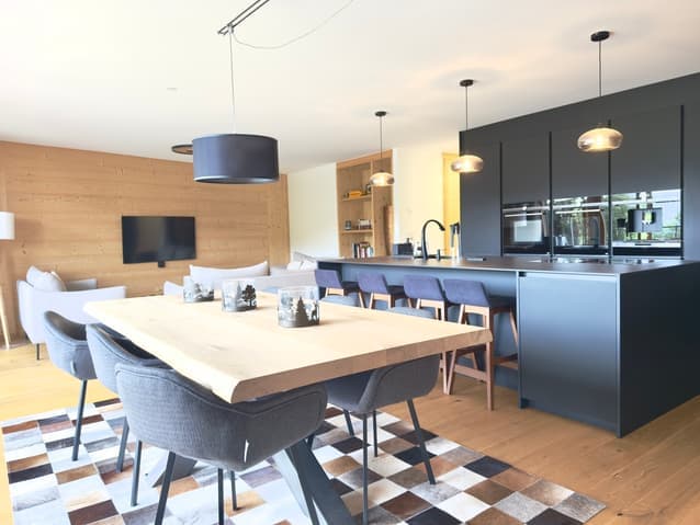 793 – Appartement 3.5 pièces – 3800CHF – 100m²