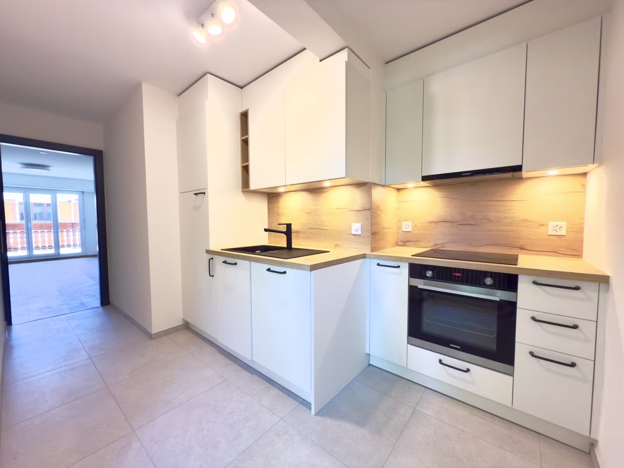 739 – Appartement  –  4.5pièces  –  2500CHF  – 75 m²