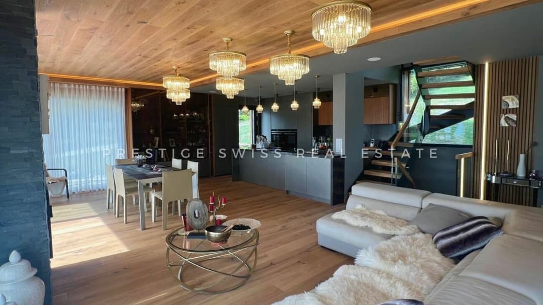 995 – Maison 7.5 pièces – 2400000CHF – 309m²