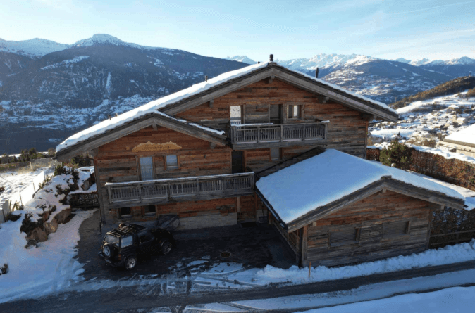 1054 – Maison 8.5 pièces – 5900000CHF – 369.00m²