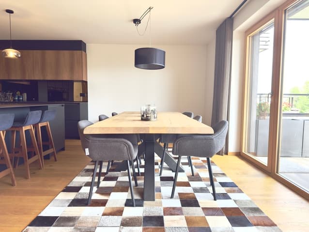 793 – Appartement 3.5 pièces – 3800CHF – 100m²