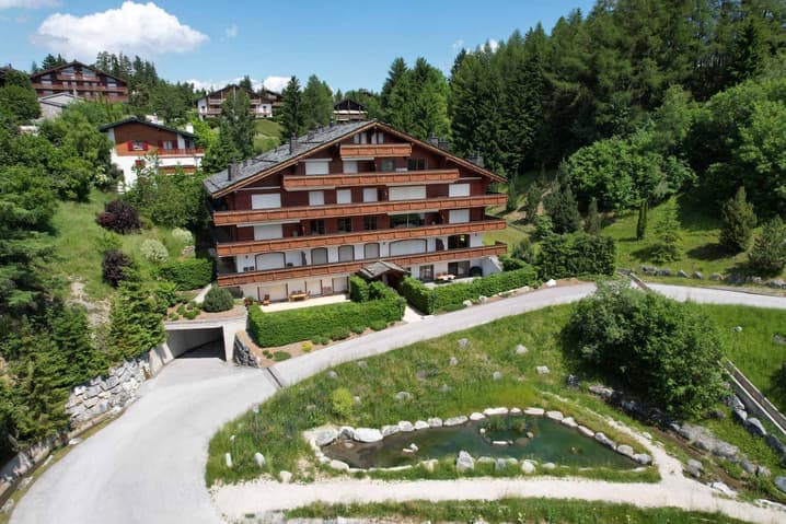 1051 – Appartement 4,5 pièces – 1160000CHF – 118m²