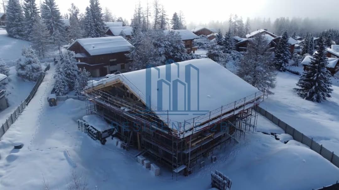 997 -Maison 7 pièces – 12900000CHF – 560m²