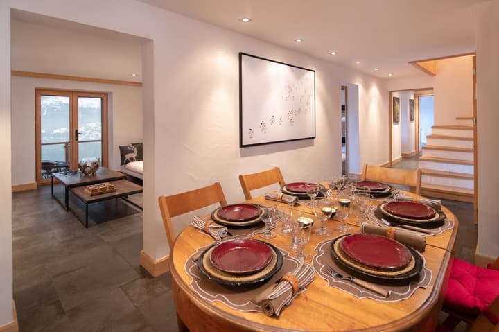 812 – Appartement  – 4pièces  – 4200CHF  – 110 m²