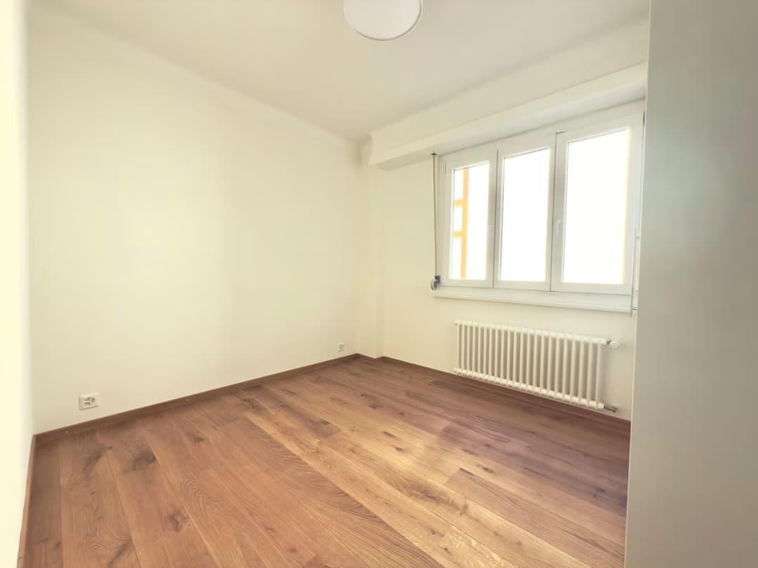 739 – Appartement  –  4.5pièces  –  2500CHF  – 75 m²