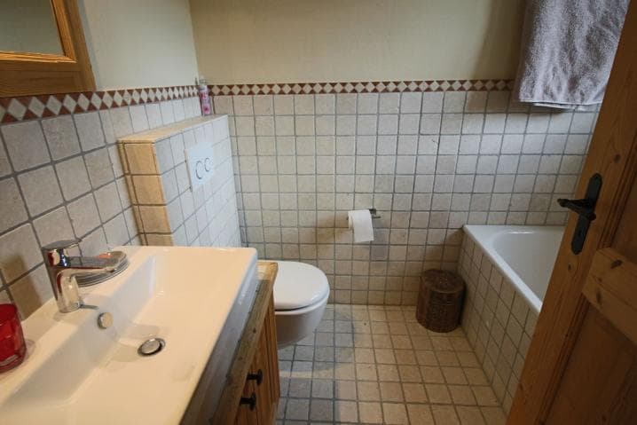 1002 – Appartement 4.5 pièces – 2300000 CHF – 169 m²