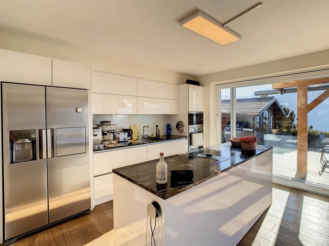 1014 – Maison 10 pièces – 2150000CHF – 257m²
