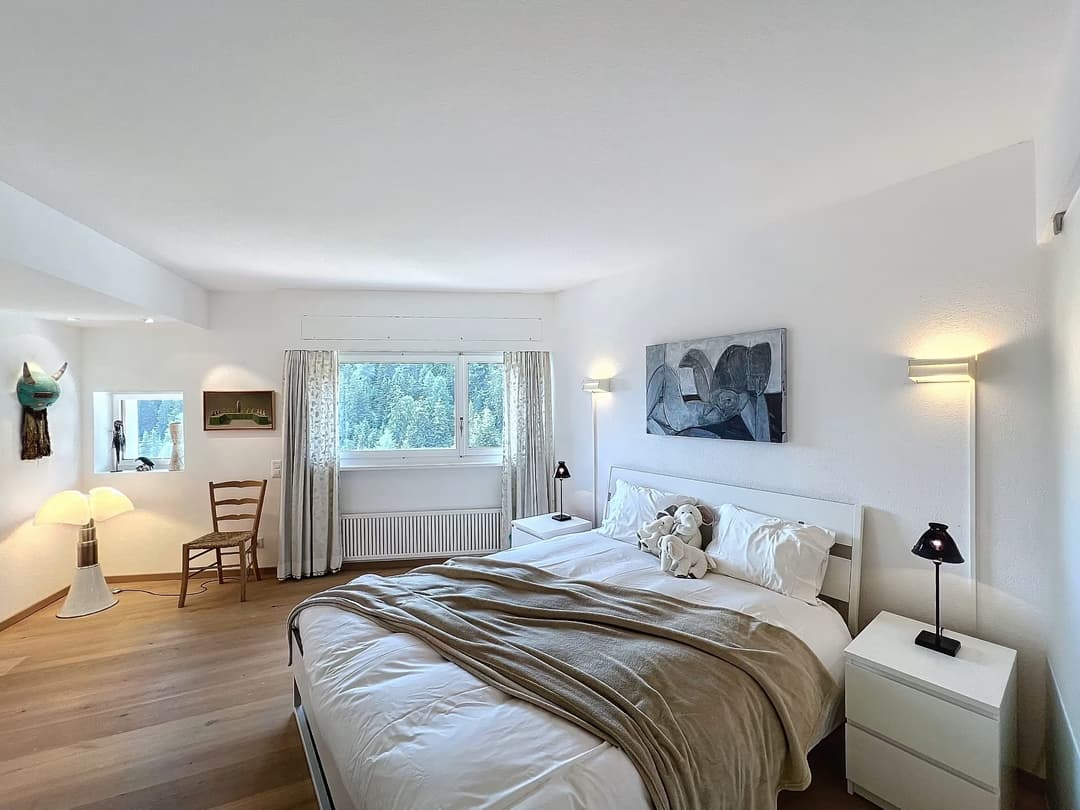 779 – Appartement 3,5 pièces – 180m²