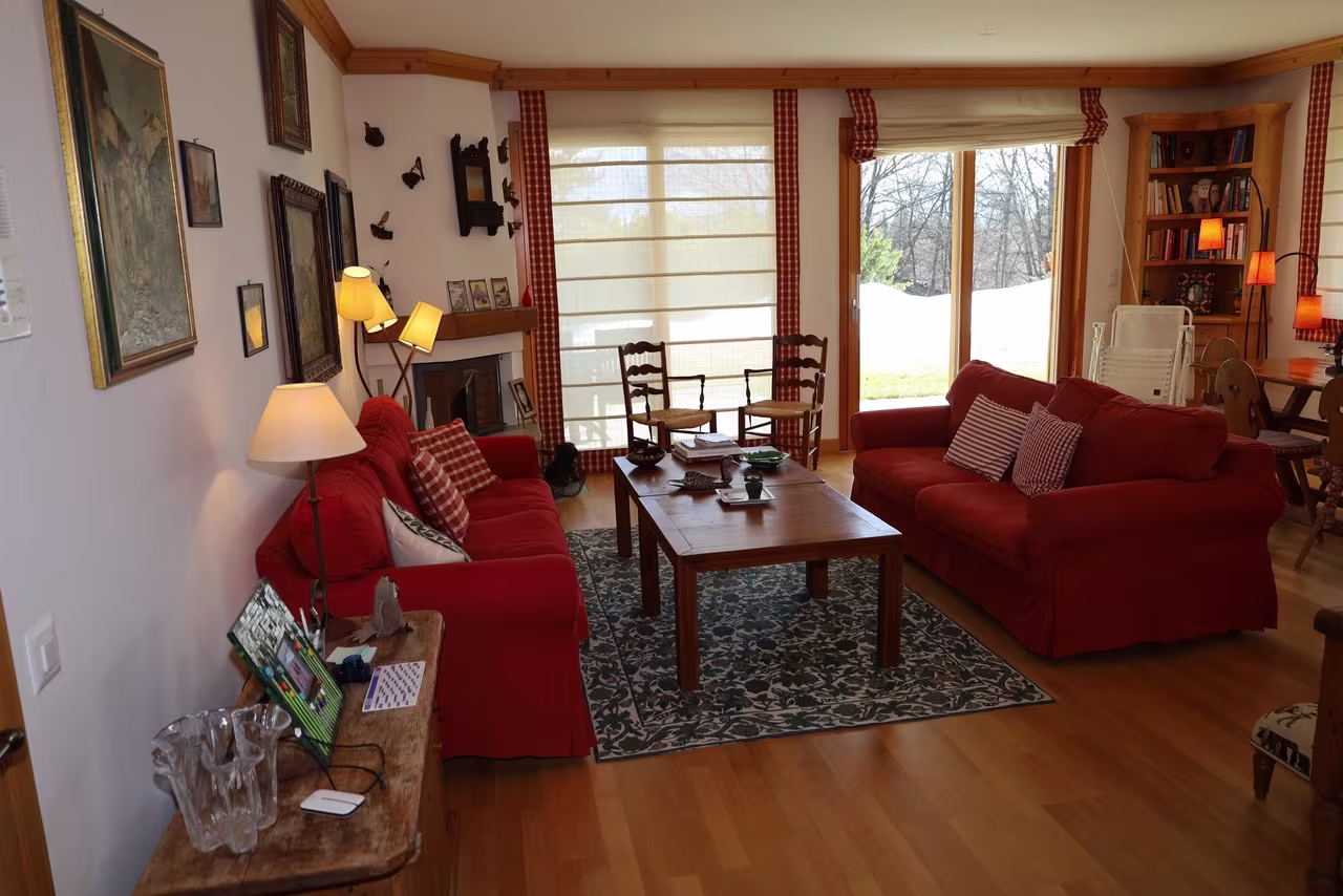 868 – Appartement 3.5 pièces – 3300 CHF – 100 m²