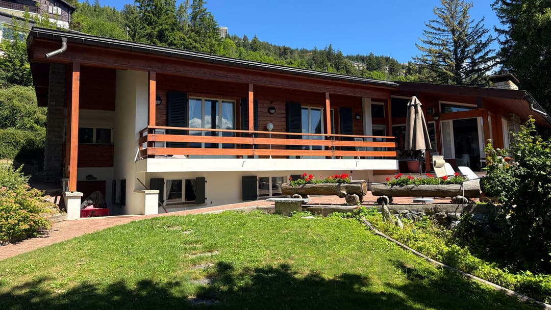 1153 – Maison 6.5 pièces – 1920000 CHF – 235 ²
