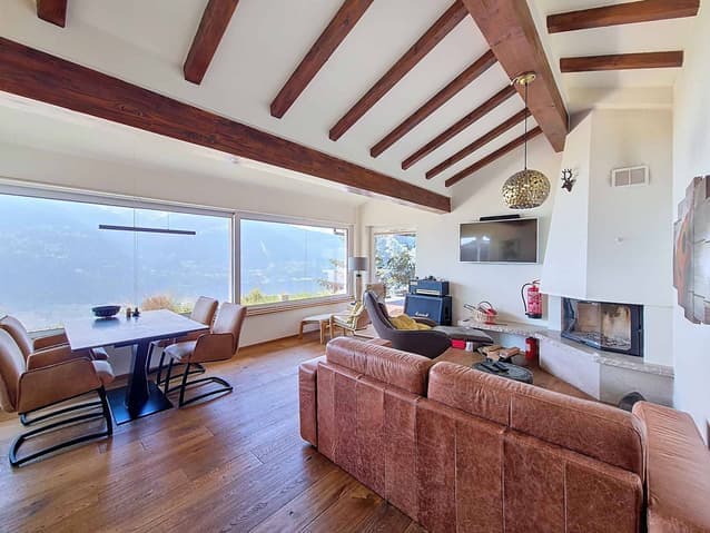 1112 – Maison 10 pièces – 2150000 CHF – 257 m²
