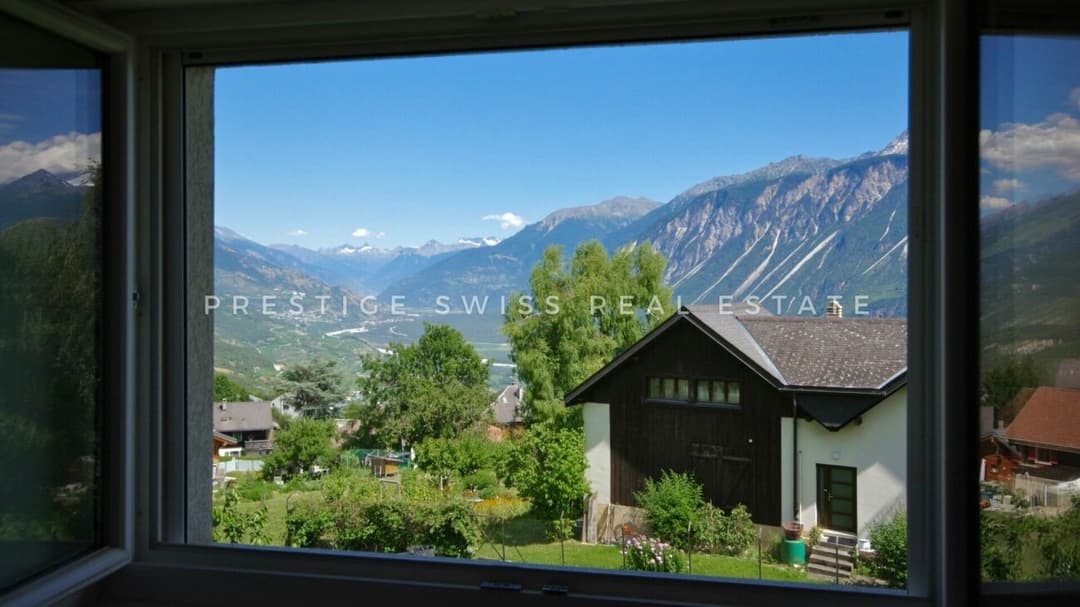 1152 – Maison 7 pièces – 960000 CHF – 216 m²
