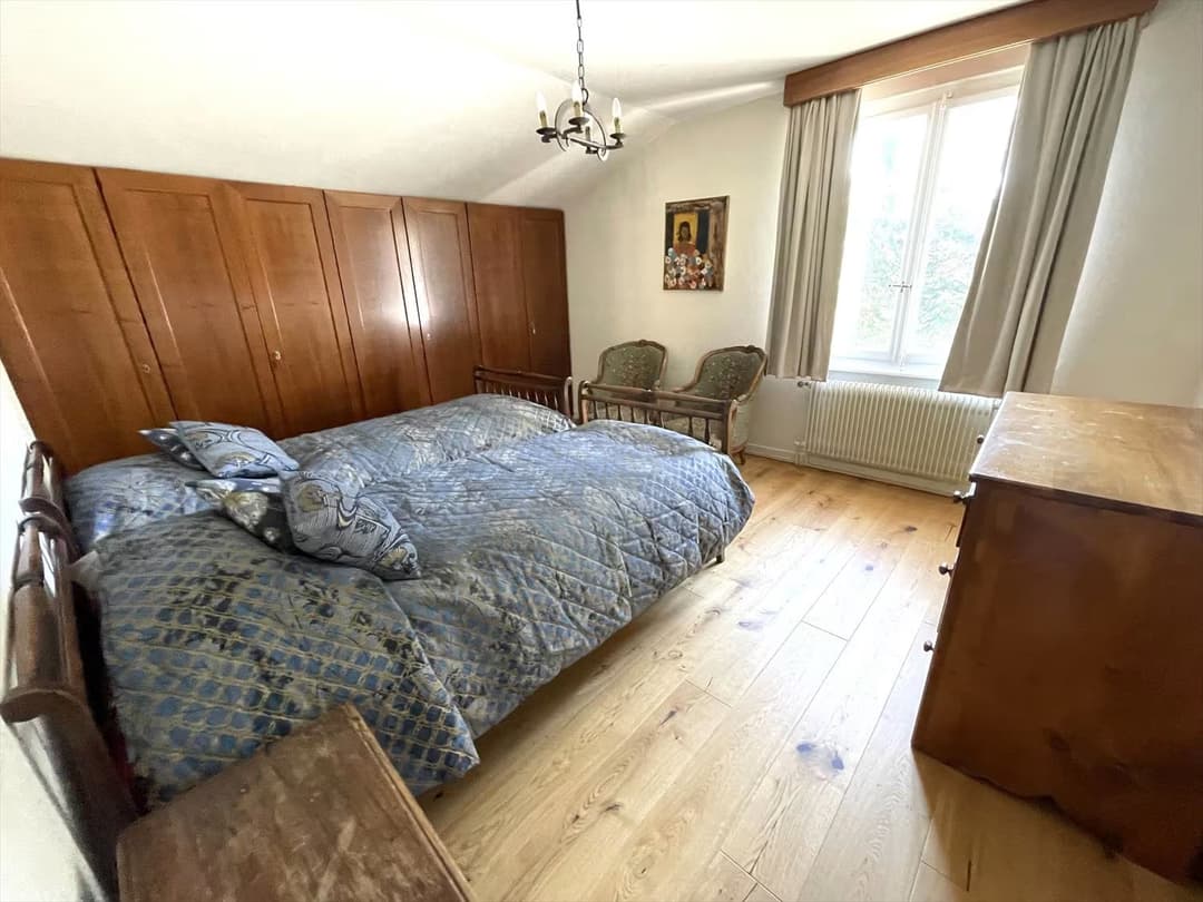 853 – Appartement – 5.5pièces  – 10000CHF