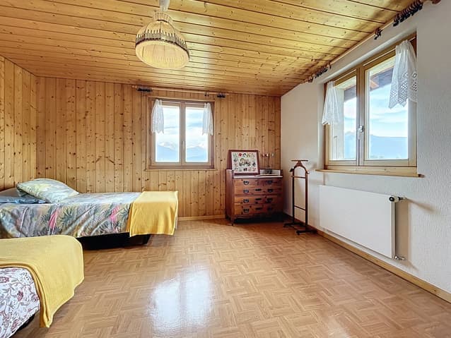 1114 – Appartement 6 pièces – 1950000 CHF –