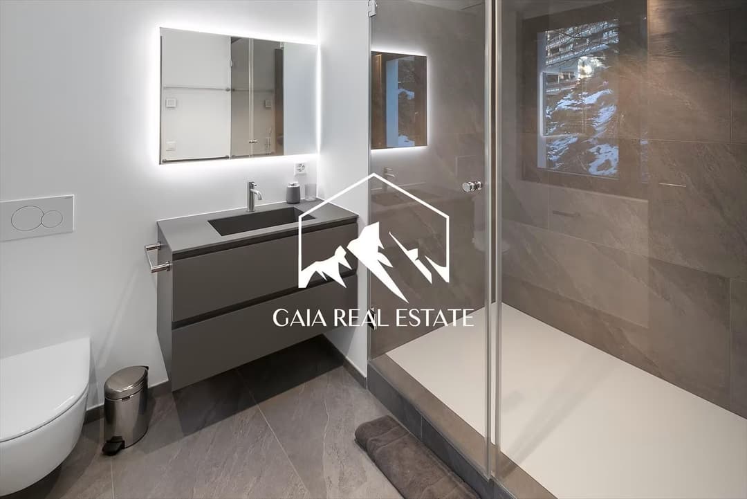 1117 – Appartement – 3990000CHF – 205m²
