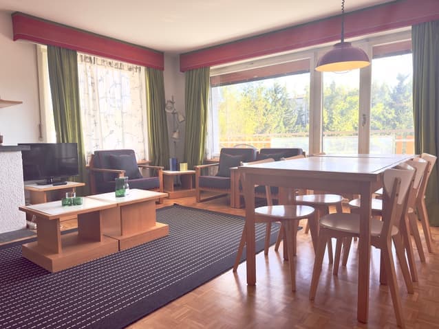 831 – Appartement 4 pièces – 1820 CHF
