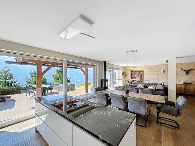 1112 – Maison 10 pièces – 2150000 CHF – 257 m²