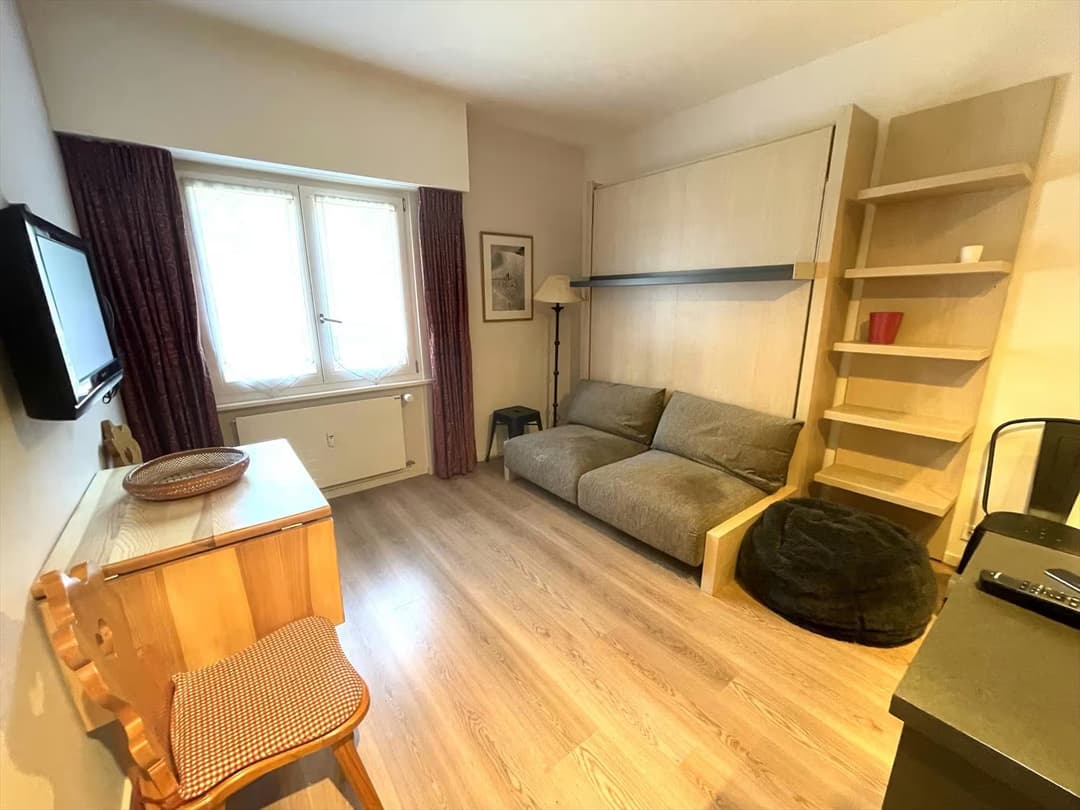 893 -Appartement – 2pièces – 1200CHF