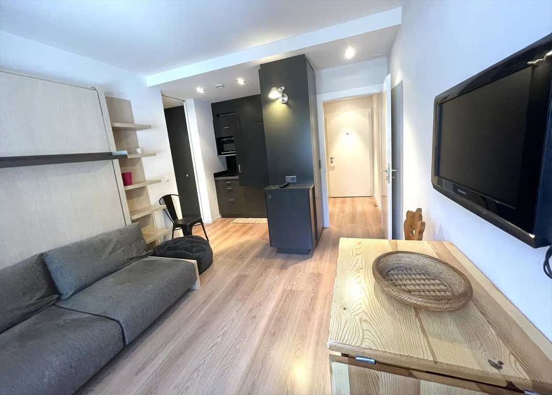 893 -Appartement – 2pièces – 1200CHF