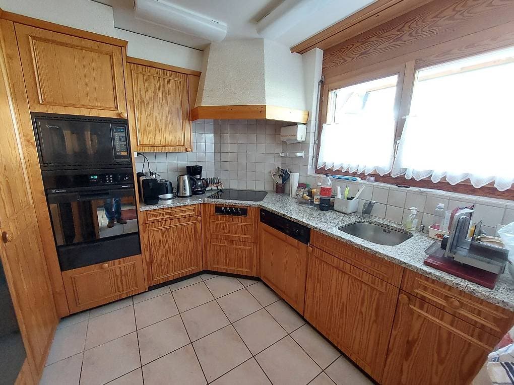 1085 – Maison -6 pièces  – 1990000CHF – 200 m²